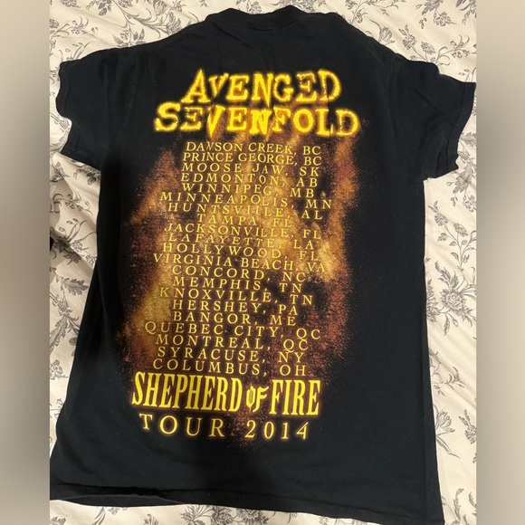 Avenged Sevenfold tour shirt - Picture 1 of 3